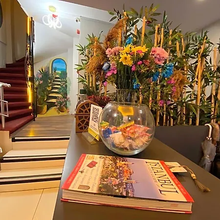 Hotel Kadikoy Linda 3*