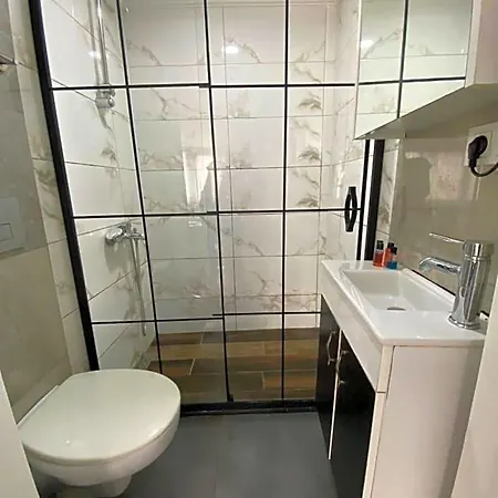 Kadikoy Linda Hotel