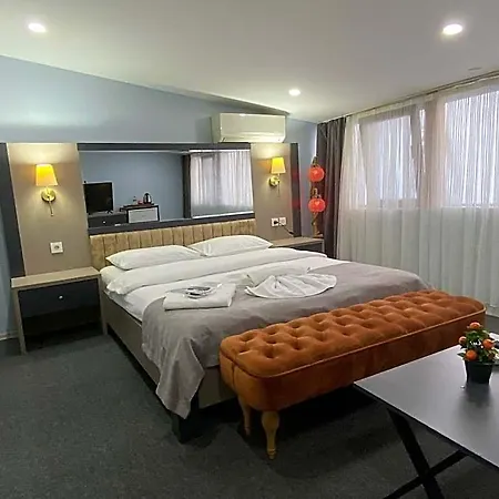 Hotell Kadikoy Linda 3*